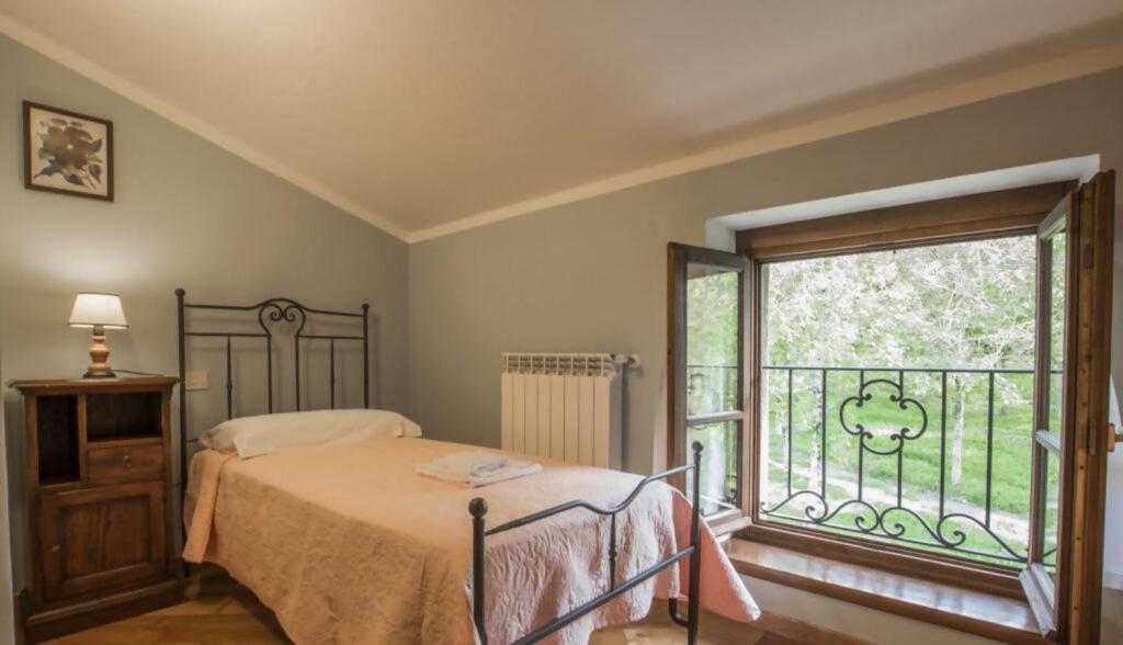 Agriturismo Podere La Casaccia 波皮 外观 照片