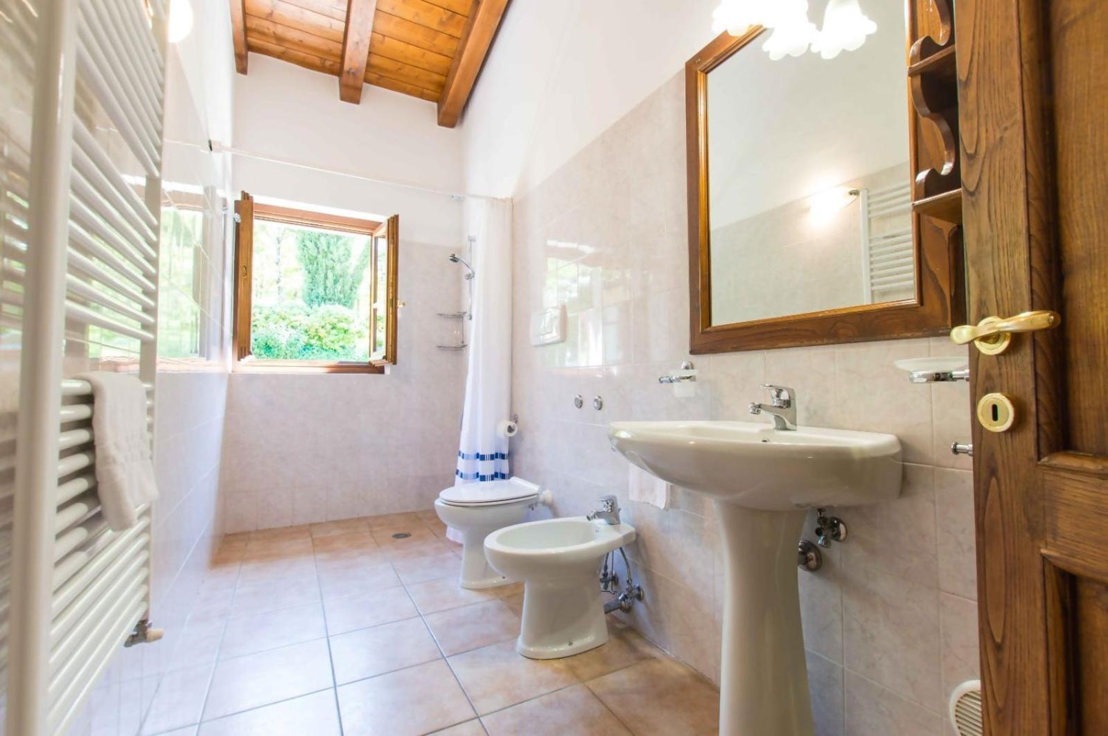 Agriturismo Podere La Casaccia 波皮 外观 照片